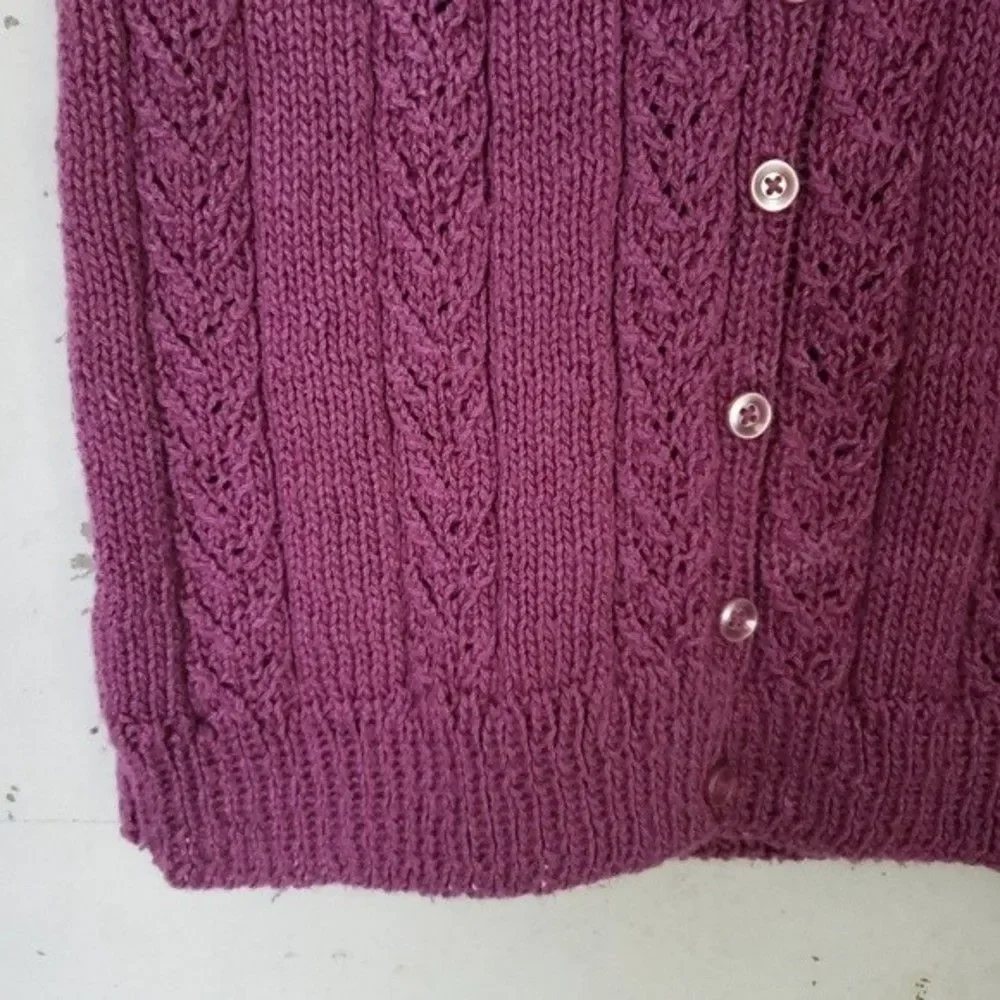 Women's VINTAGE Teacher Sweater Vest Handmade V-neck Button Front Purple Small - Picture 4 of 5